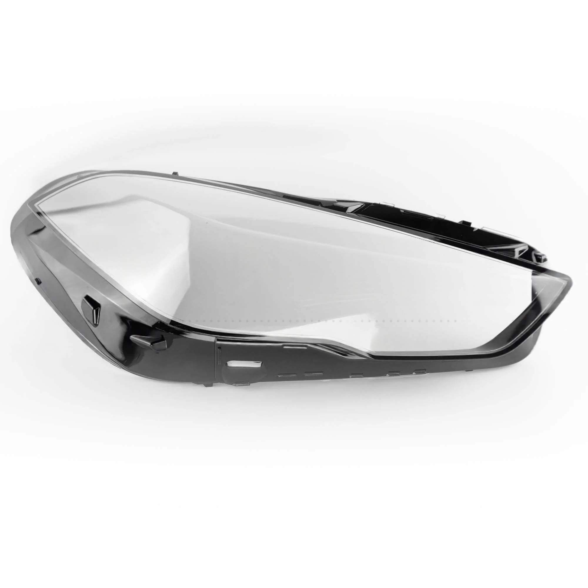 Klosz reflektora BMW Seria 2 F44 2019 - prawy