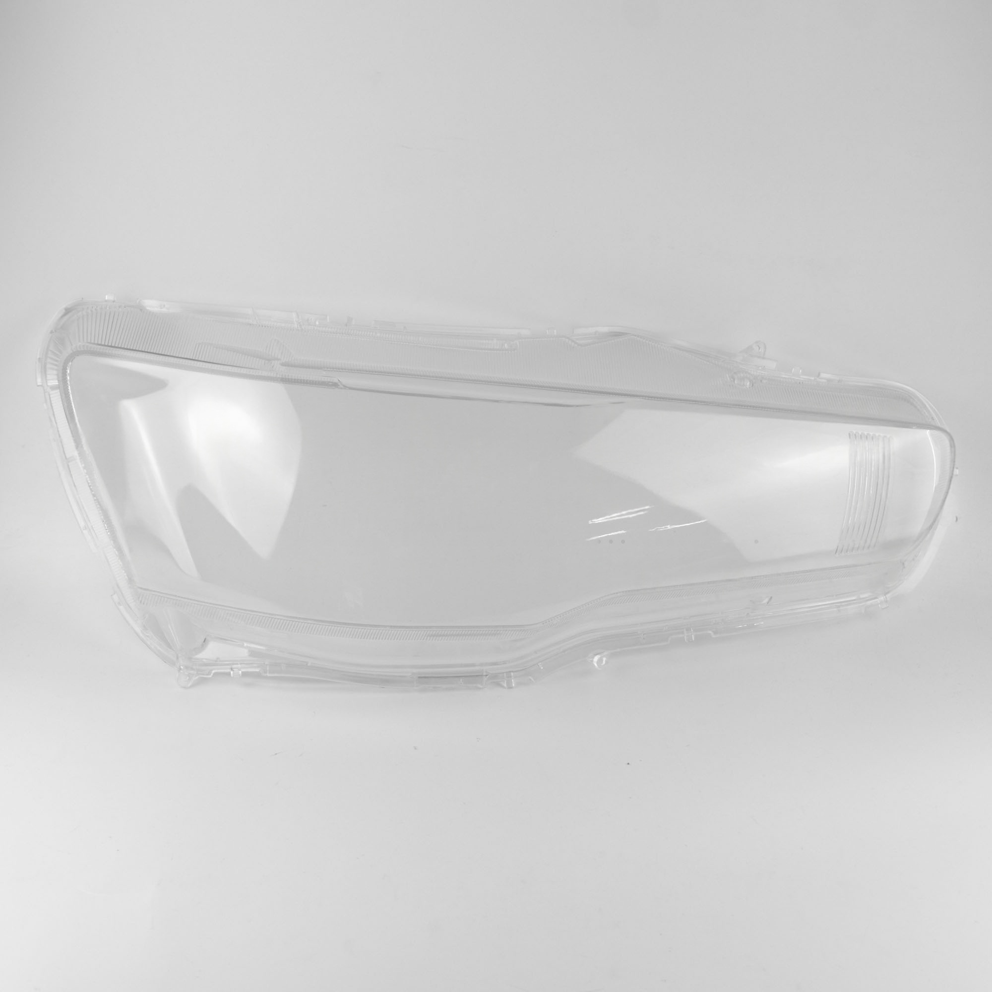 Klosz reflektora Mitsubishi Lancer 2007-2017 - prawy
