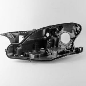 Maserati Quattroporte 2012–2016 – obudowa reflektora xenon lewa