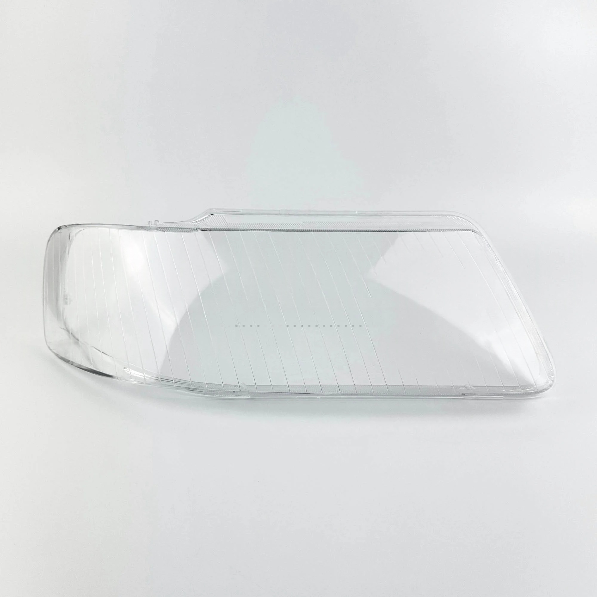 Klosz reflektora Audi A3 2000-2003 - prawy
