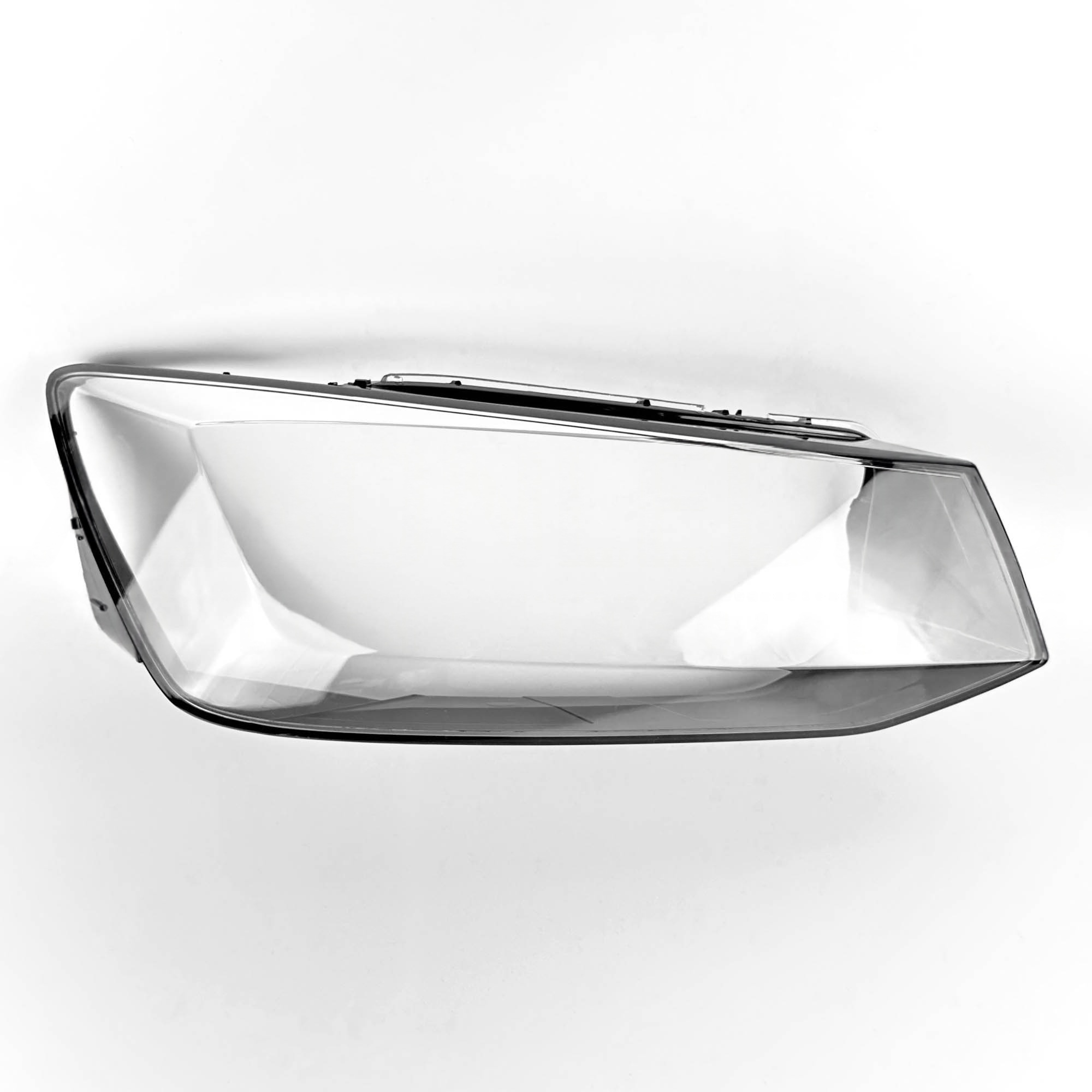 Klosz reflektora Audi Q2 2020-2025 - prawy