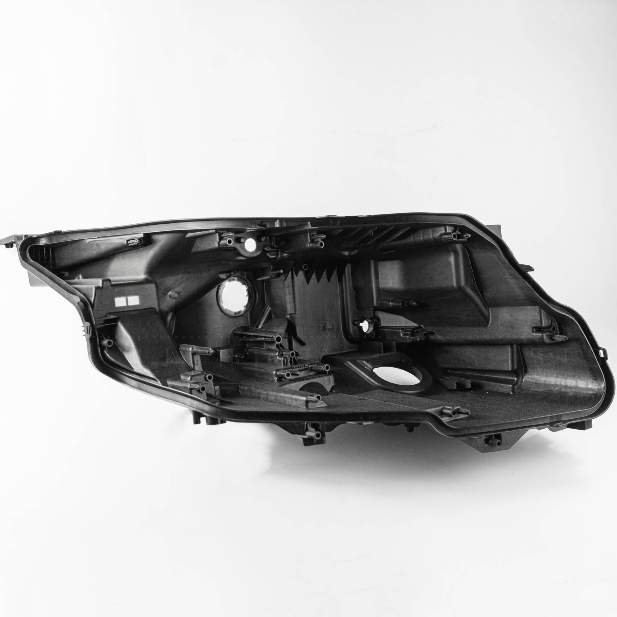 Range Rover Vogue L460 2024– – obudowa reflektora LED prawa